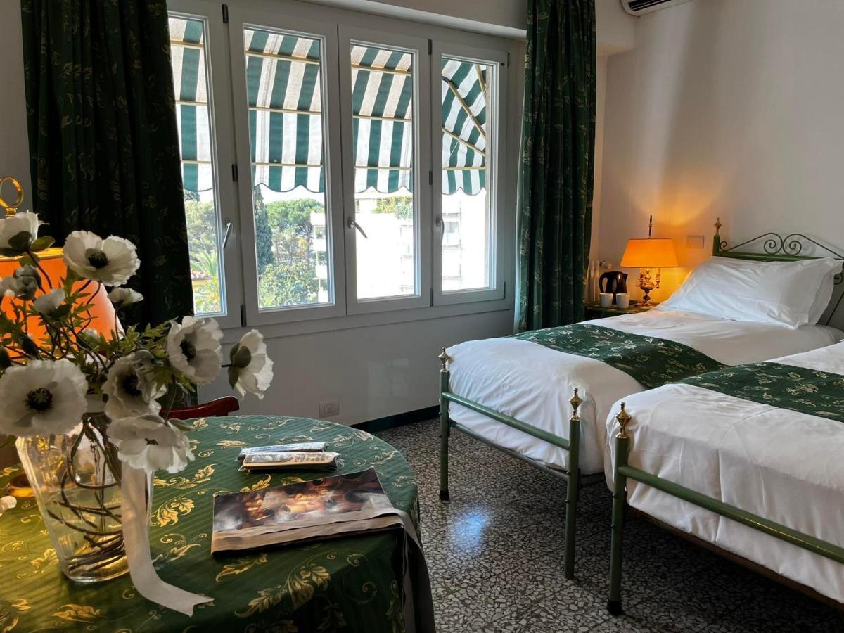 Eveline Portosole Hotel Sanremo Eksteriør billede