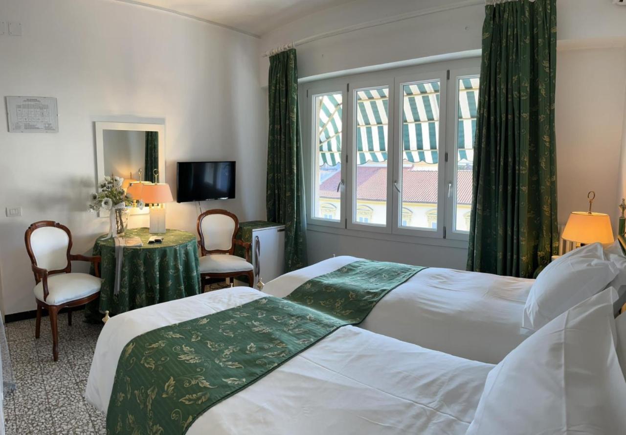 Eveline Portosole Hotel Sanremo Eksteriør billede
