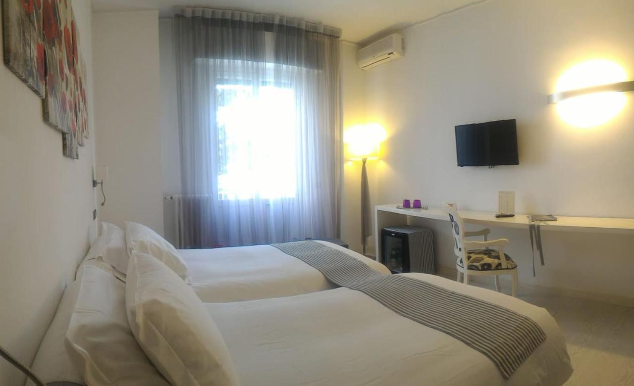 Eveline Portosole Hotel Sanremo Eksteriør billede