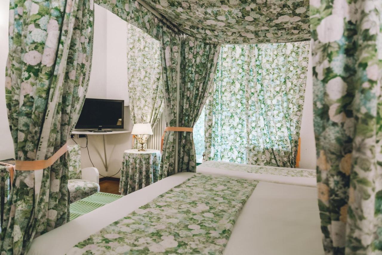 Eveline Portosole Hotel Sanremo Eksteriør billede